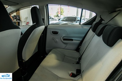 2013 Toyota Aqua - Thumbnail