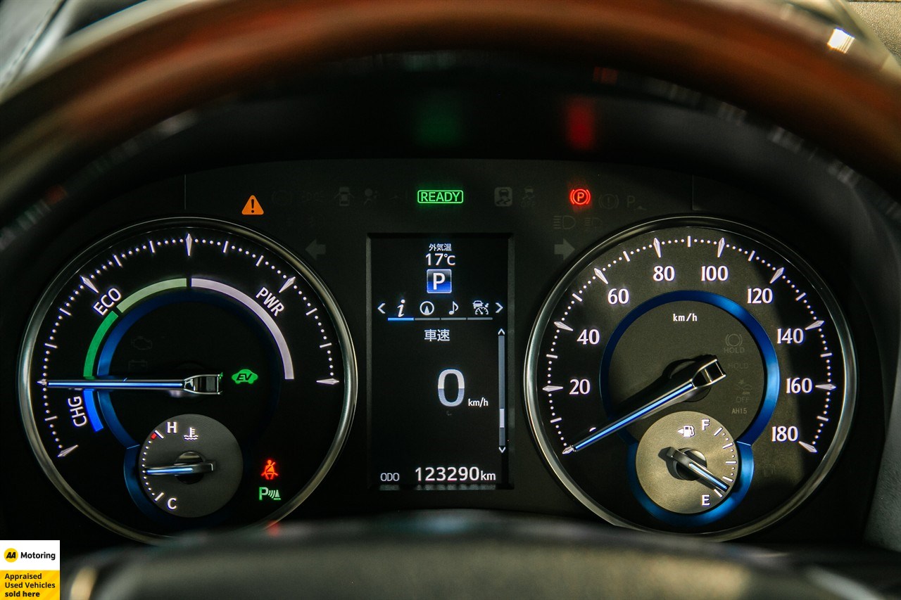 2017 Toyota Vellfire