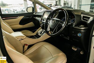 2017 Toyota Vellfire - Thumbnail