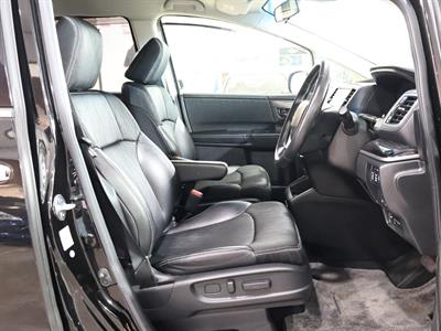 2016 Honda Odyssey - Thumbnail