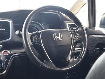 2016 Honda Odyssey - Thumbnail