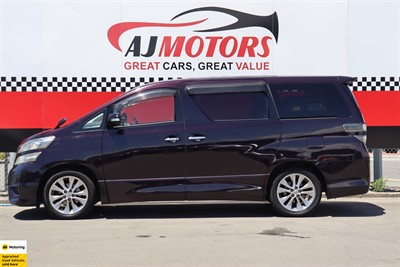 2011 Toyota Vellfire - Thumbnail