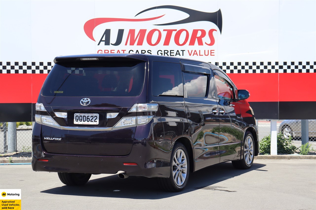 2011 Toyota Vellfire