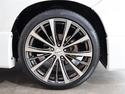 2013 Toyota Vellfire - Thumbnail