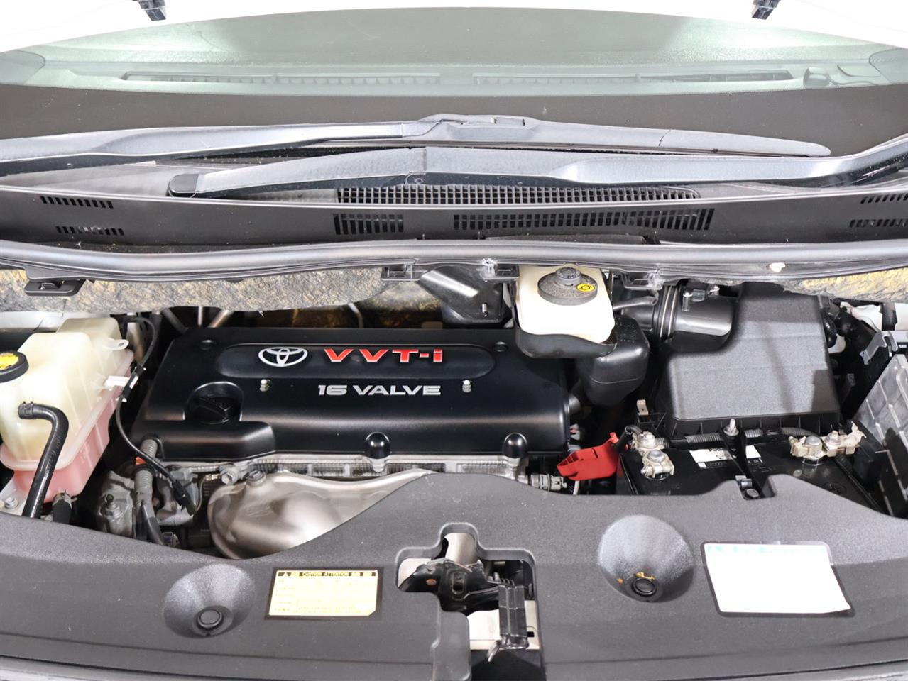 2013 Toyota Vellfire