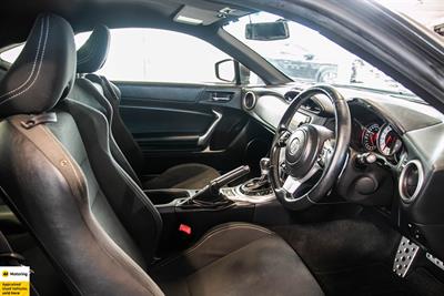 2016 Toyota 86 - Thumbnail