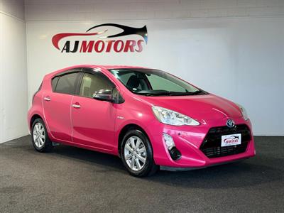 2015 Toyota Aqua - Thumbnail