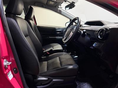 2015 Toyota Aqua - Thumbnail
