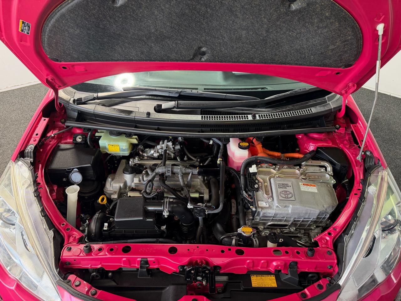 2015 Toyota Aqua