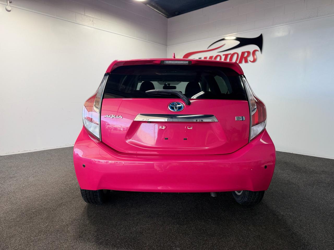 2015 Toyota Aqua