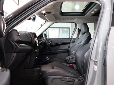 2021 MINI Countryman - Thumbnail