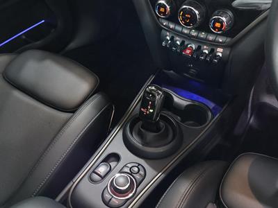 2021 MINI Countryman - Thumbnail