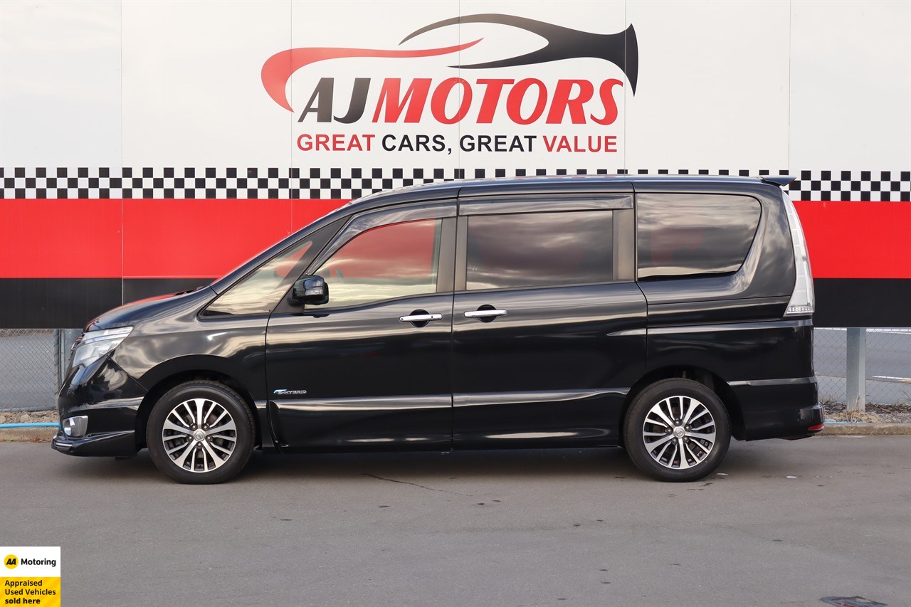 2015 Nissan Serena