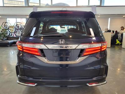 2014 Honda Odyssey - Thumbnail