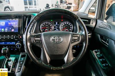 2018 Toyota Vellfire - Thumbnail