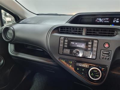 2021 Toyota Aqua - Thumbnail