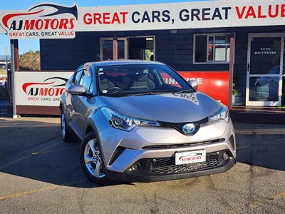 2017 Toyota C-HR - Thumbnail