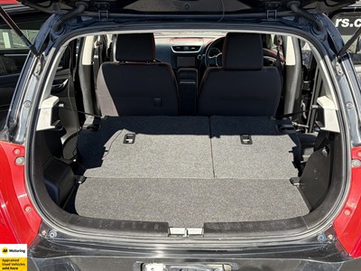 2012 Suzuki Swift - Thumbnail