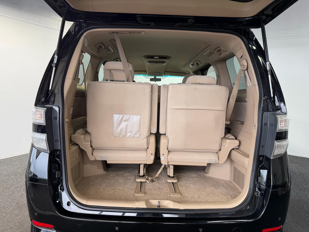 2010 Toyota Vellfire