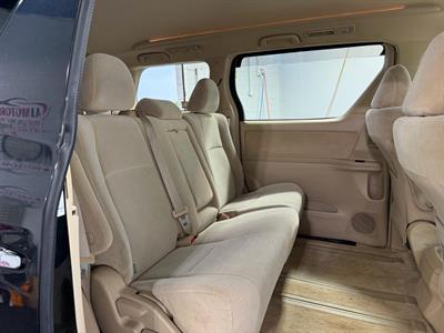 2010 Toyota Vellfire - Thumbnail