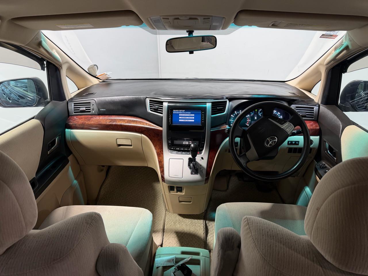 2010 Toyota Vellfire