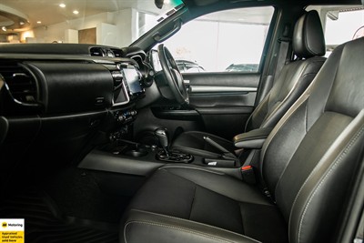 2025 Toyota HILUX - Thumbnail