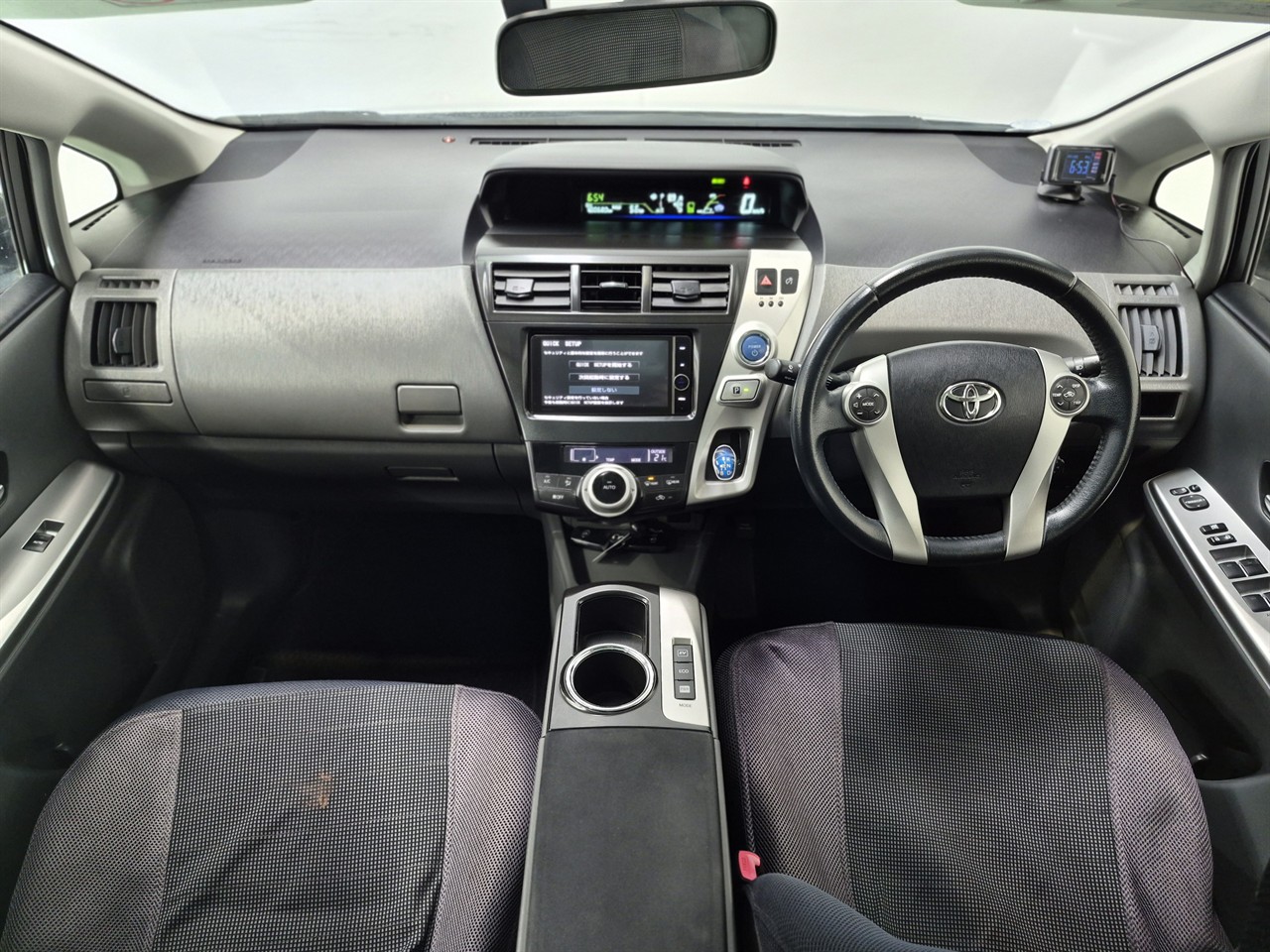 2013 Toyota Prius Alpha