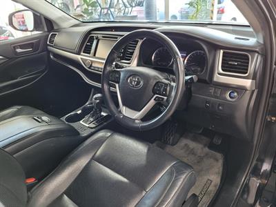 2020 Toyota Highlander - Thumbnail