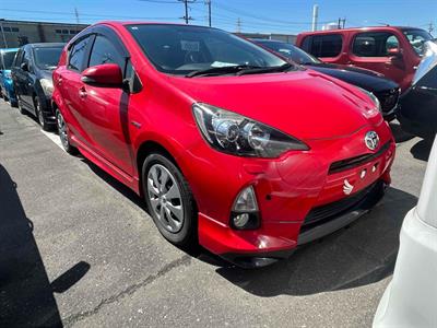 2013 Toyota Aqua - Thumbnail