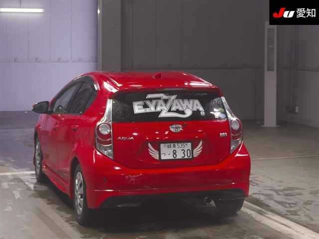 2013 Toyota Aqua