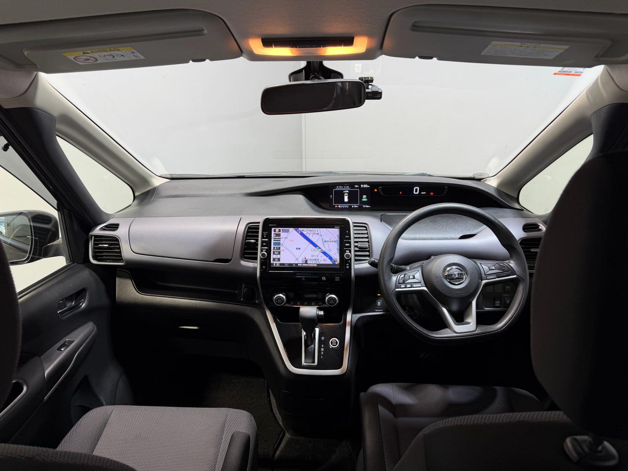 2017 Nissan Serena