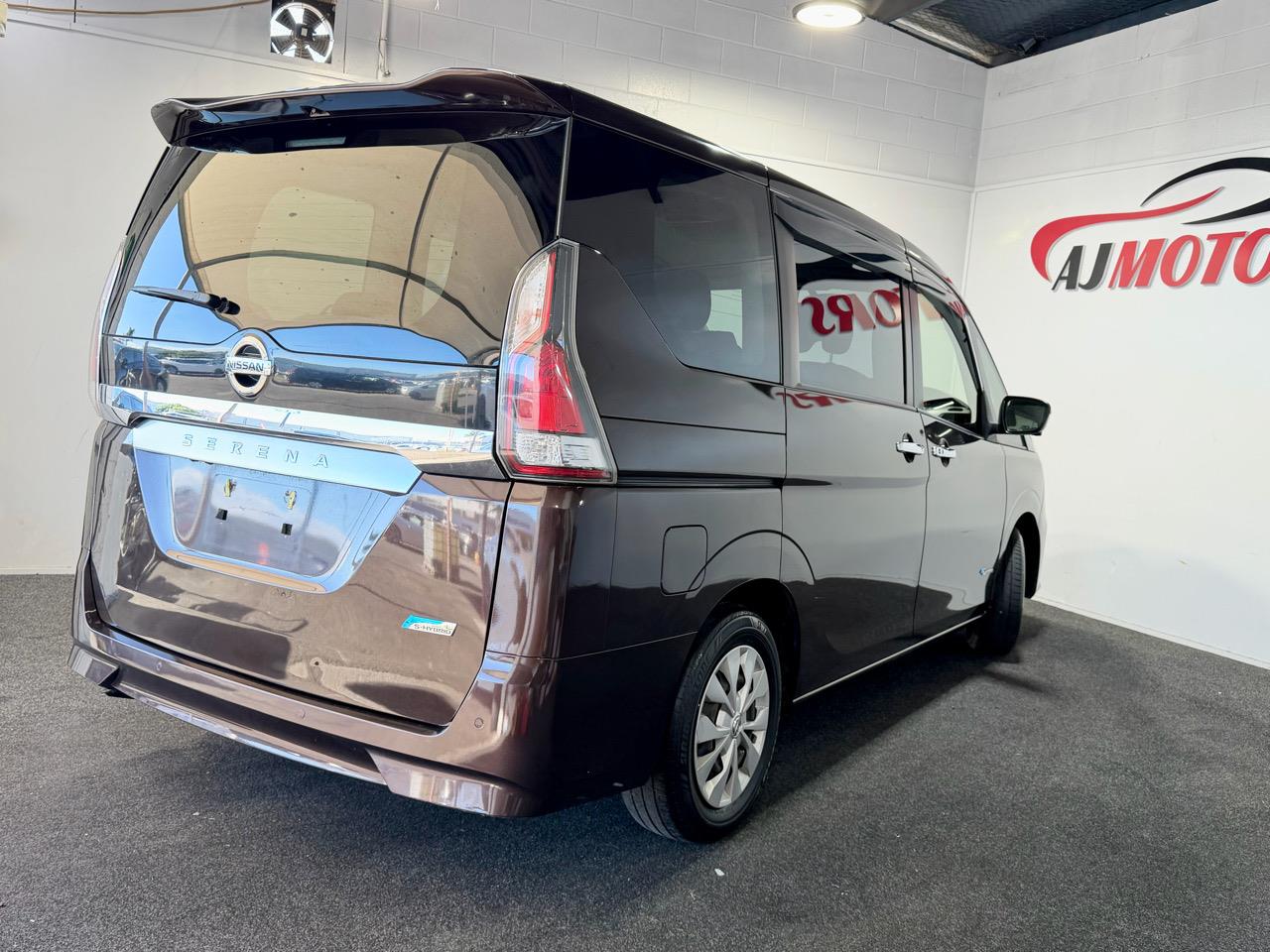 2017 Nissan Serena