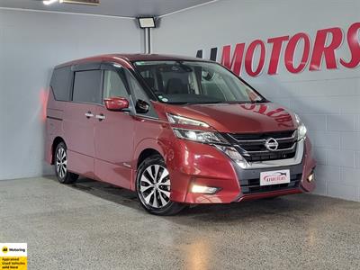 2017 Nissan Serena - Thumbnail