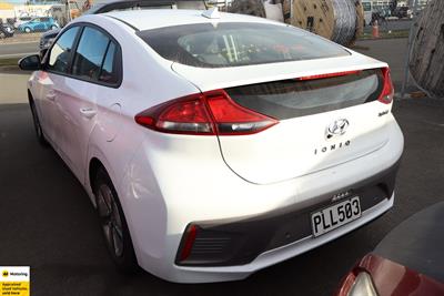 2022 Hyundai IONIQ - Thumbnail