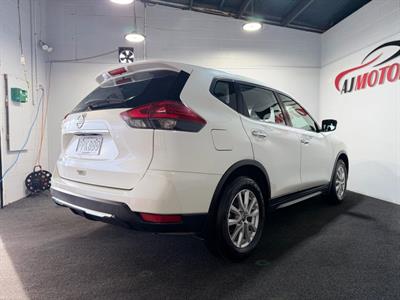 2022 Nissan X-Trail - Thumbnail