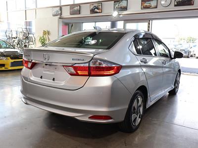 2017 Honda GRACE - Thumbnail