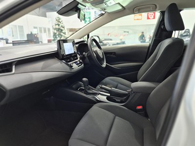 2022 Toyota Corolla - Thumbnail