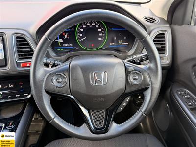 2015 Honda Vezel - Thumbnail