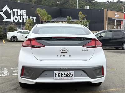 2022 Hyundai IONIQ - Thumbnail