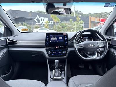 2022 Hyundai IONIQ - Thumbnail
