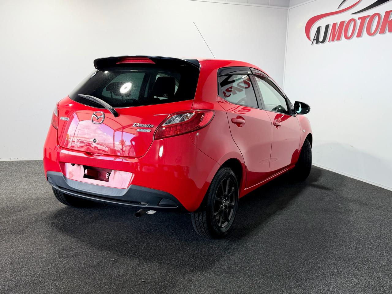 2014 Mazda Demio