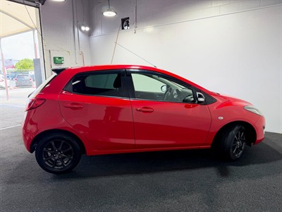 2014 Mazda Demio - Thumbnail