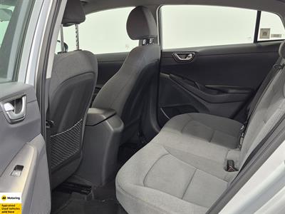 2022 Hyundai IONIQ - Thumbnail