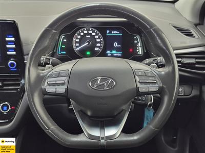 2022 Hyundai IONIQ - Thumbnail