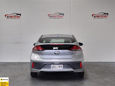 2022 Hyundai IONIQ - Thumbnail