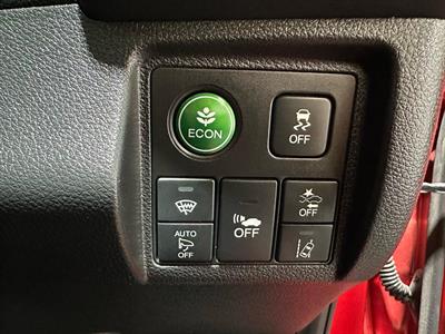 2017 Honda Vezel - Thumbnail