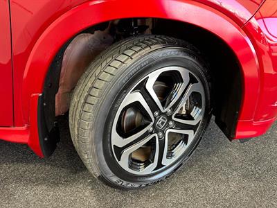 2017 Honda Vezel - Thumbnail