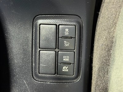 2018 Toyota Aqua - Thumbnail