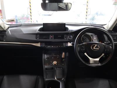 2020 Lexus CT 200h - Thumbnail