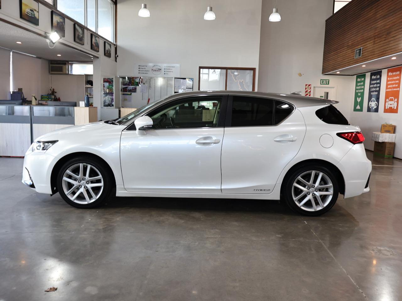 2020 Lexus CT 200h